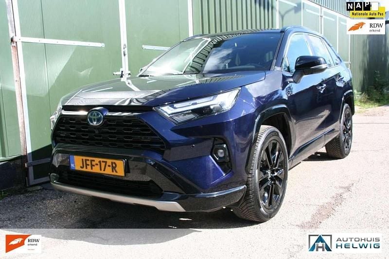 Blauw Occasion 2024 Toyota RAV4 Hybrid Style SUV | € 39.950 (Super prijs) - Afbeelding 1/4