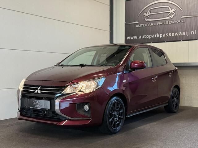 Rood (metallic) Occasion 2020 Mitsubishi Space Star Active Hatchback | € 11.950 (Eerlijke prijs) - Afbeelding 1/4