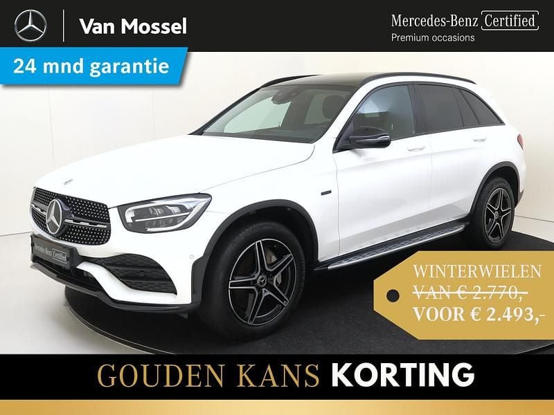 Wit Gebruikt 2021 Mercedes GLC300 SUV | € 43.945 (Eerlijke prijs) - Afbeelding 1/4