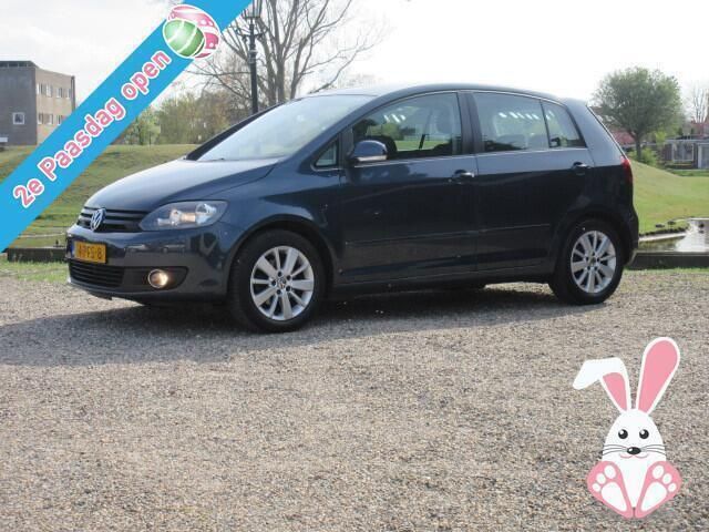 Grijs, metallic lak Gebruikt 2011 VW Golf Plus S MPV | € 3.550 (Eerlijke prijs) - Afbeelding 1/4