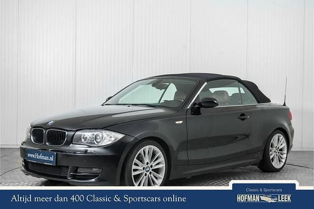 Zwart (metallic) Occasion 2008 BMW 120 Cabriolet Comfort Edition Cabriolet | € 9.900 (Eerlijke prijs) - Afbeelding 1/4