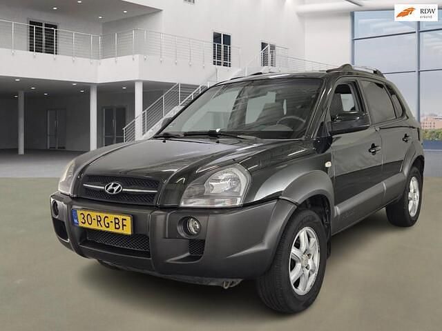Groen Gebruikt 2005 Hyundai Tucson Dynamiq SUV | € 2.250 (Eerlijke prijs) - Afbeelding 1/4