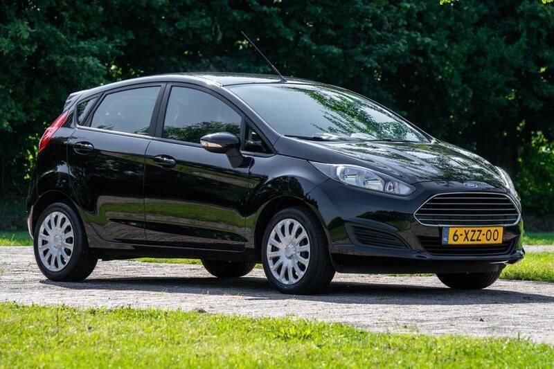 Occasion Ford Fiesta Style 65 PK (47 kW) 2014 Zwart Hatchback