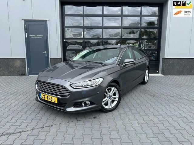 Grijs, metallic lak Gebruikt 2016 Ford Mondeo Titanium Stationwagen | € 14.450 (Eerlijke prijs) - Afbeelding 1/4