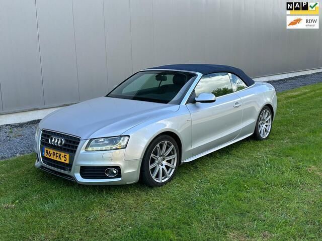 Grijs Gebruikt 2011 Audi A5 Cabriolet Proline Cabriolet | € 10.199 (Eerlijke prijs) - Afbeelding 1/4