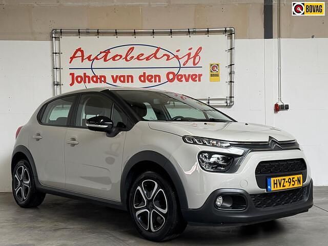 Grijs Gebruikt 2022 Citroën C3 PureTech Hatchback | € 11.950 (Eerlijke prijs) - Afbeelding 1/4