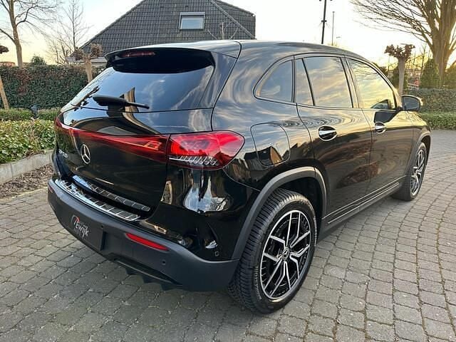 Occasion Mercedes EQA250 AMG 139 kW (190 PK) 2021 Zwart (metallic) SUV
