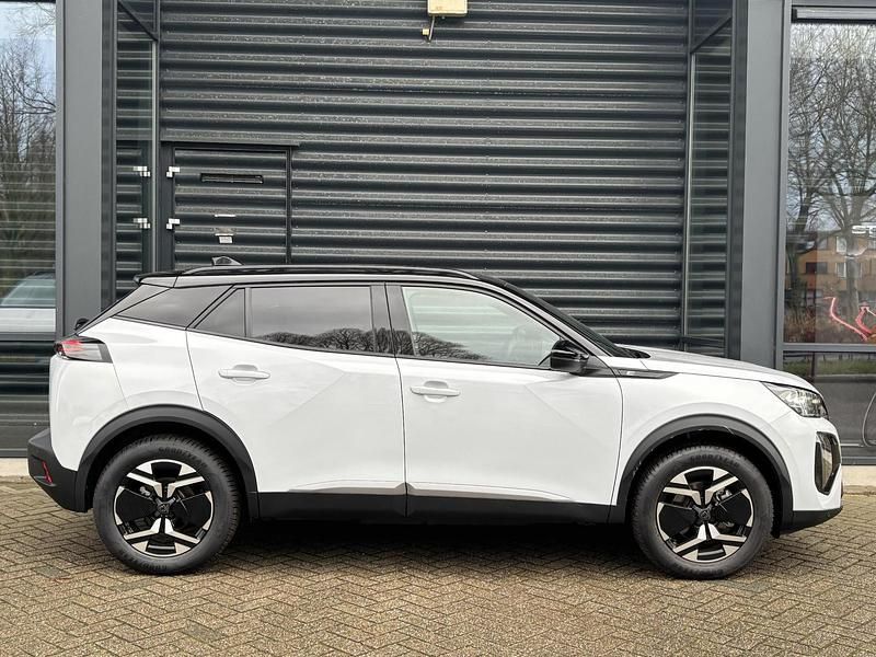 Nieuw Peugeot e-2008 Avantage 114 kW (156 PK) 2025 Wit SUV