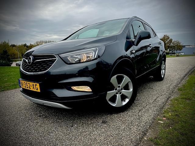 Grijs Gebruikt 2017 Opel Mokka Innovation SUV | € 10.900 - Afbeelding 1/4