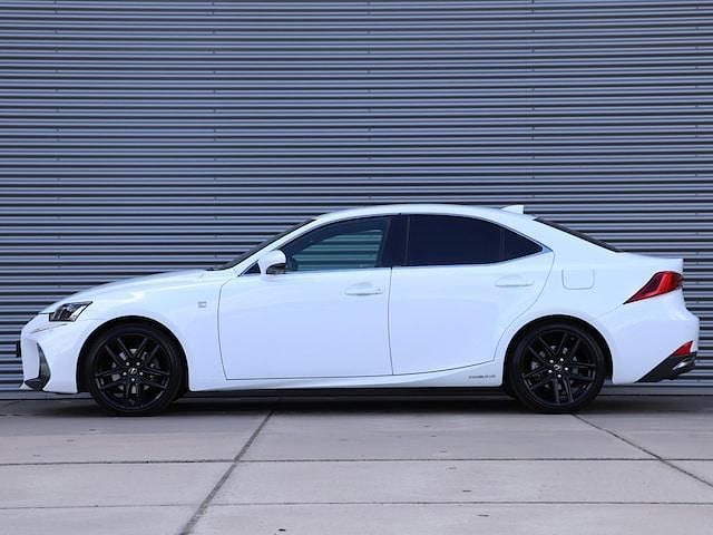 Occasion Lexus IS300h Sport Line 223 PK (164 kW) 2017 Wit Sedan