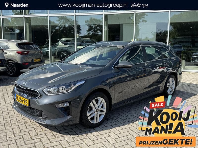 Grijs Gebruikt 2020 Kia Ceed Stationwagen | € 21.945 (Eerlijke prijs) - Afbeelding 1/4