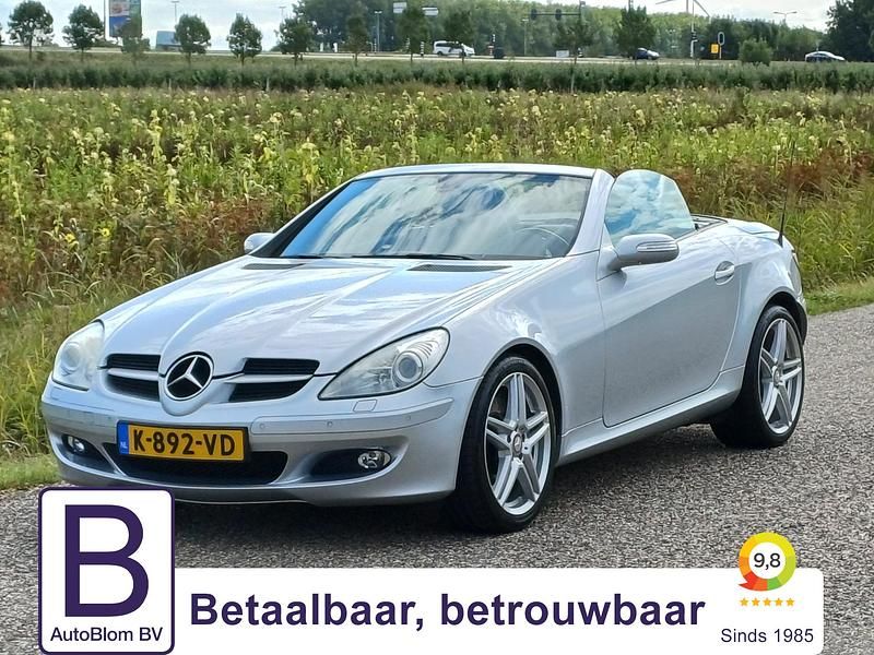 Grijs Gebruikt 2005 Mercedes SLK350 Cabriolet | € 13.925 (Duur) - Afbeelding 1/4