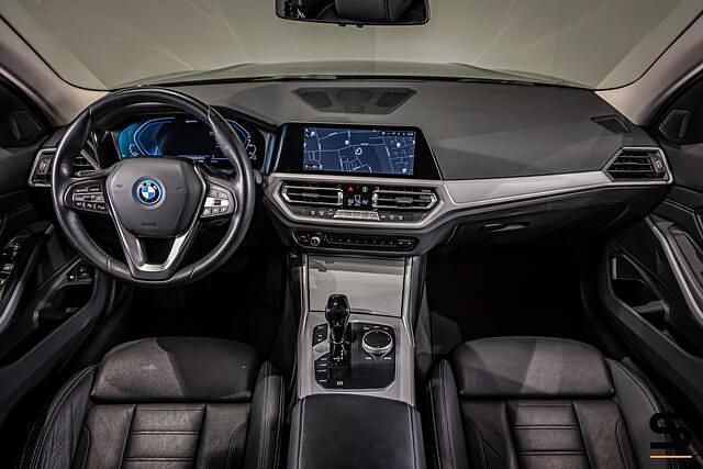 Occasion BMW 330 M Sport 291 PK (214 kW) 2022 Grijs Stationwagen