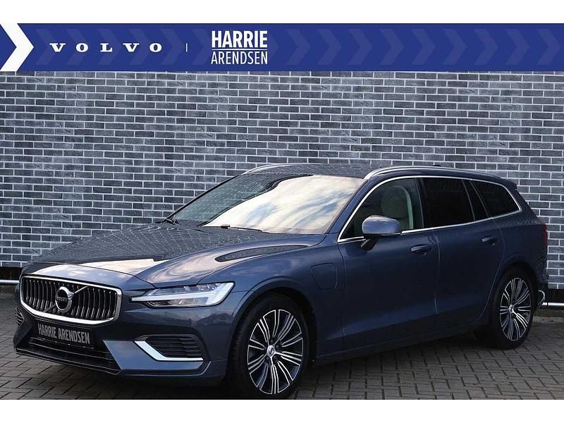 Gebruikt 2018 Volvo V60 Inscription Stationwagen | € 32.899 (Eerlijke prijs) - Afbeelding 1/4