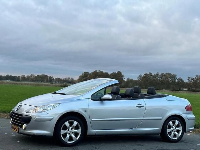 Occasion Peugeot 307 140 PK (102 kW) 2006 Grijs Sedan