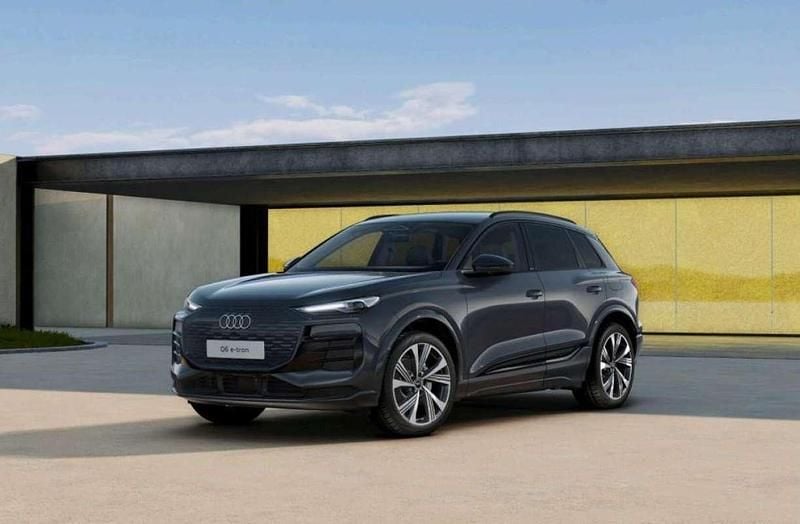 Grijs Nieuw 2025 Audi Q6 e-tron Comfort SUV | € 65.900 (Goede deal) - Afbeelding 1/3