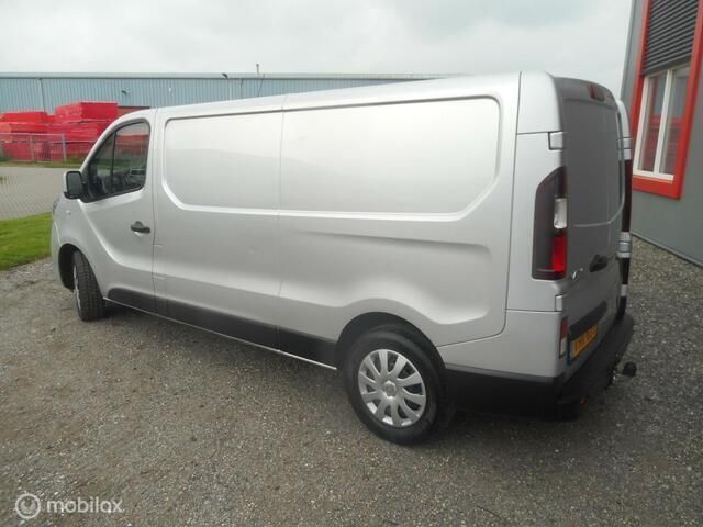 Occasion Renault Trafic Business 145 PK (106 kW) 2020 Grijs MPV