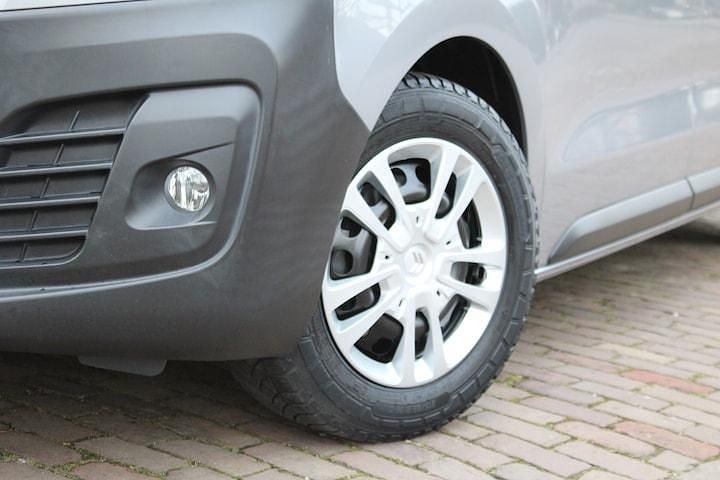 Occasion Citroën Spacetourer Business Class 120 PK (88 kW) 2021 Grijs MPV