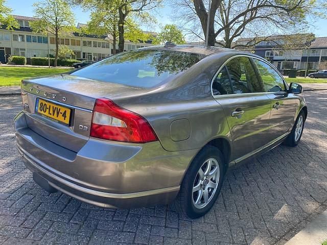 Occasion Volvo S80 Kinetic 163 PK (119 kW) 2010 Beige Sedan