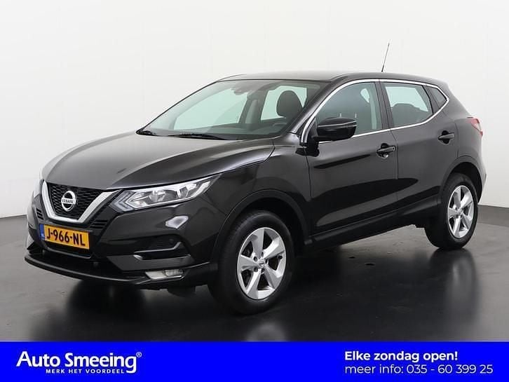 Zwart Gebruikt 2020 Nissan Qashqai Acenta SUV | € 18.895 (Goede deal) - Afbeelding 1/4