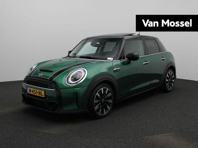 Groen Gebruikt 2021 Mini Cooper S Hatchback | € 28.400 (Goede deal) - Afbeelding 1/4