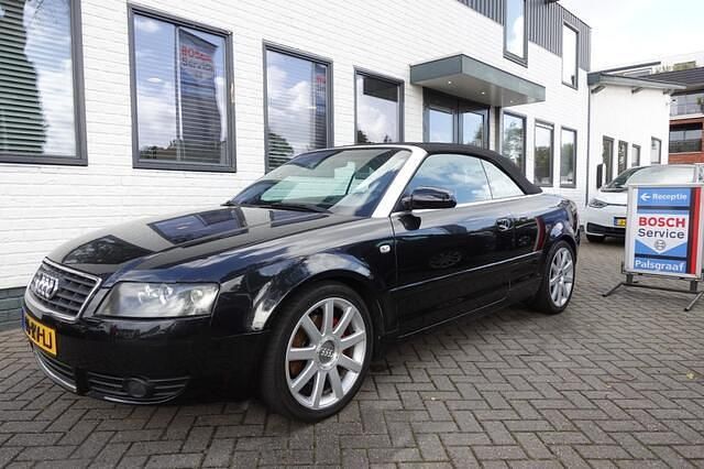 Zwart Gebruikt 2002 Audi A4 Cabriolet Exclusive Cabriolet | € 7.950 - Afbeelding 1/4