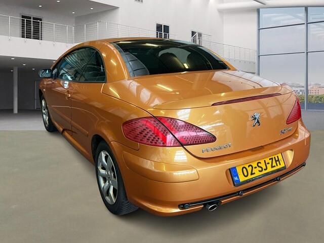 Occasion Peugeot 307 CC 109 PK (80 kW) 2006 Oranje Cabriolet