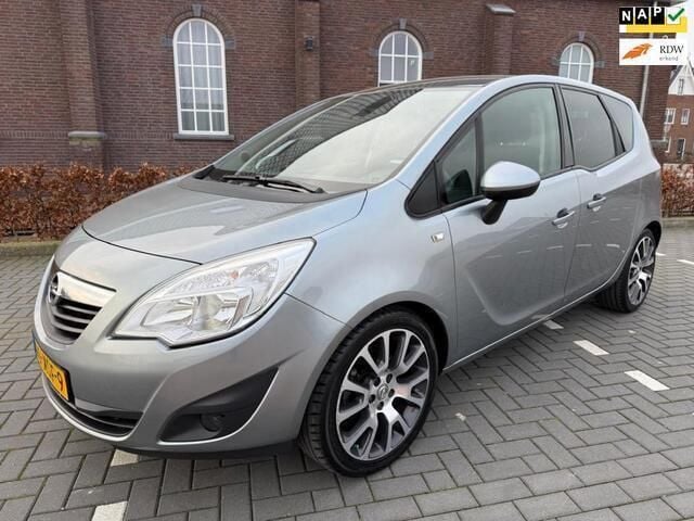Grijs Gebruikt 2012 Opel Meriva Edition MPV | € 4.900 (Eerlijke prijs) - Afbeelding 1/4