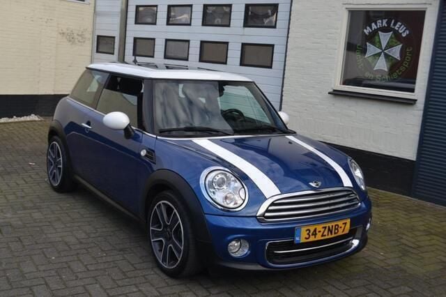Blauw Gebruikt 2013 Mini Cooper Chili Hatchback | € 7.250 (Super prijs) - Afbeelding 1/4