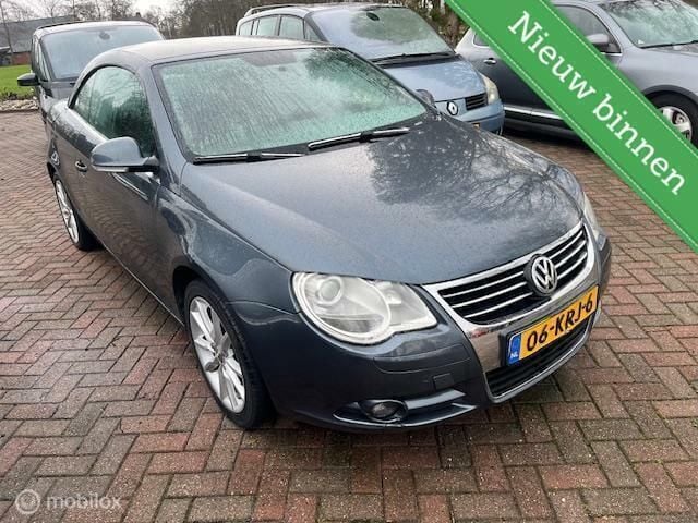 Grijs Gebruikt 2007 VW Eos Cabriolet | € 1.450 (Super prijs) - Afbeelding 1/4