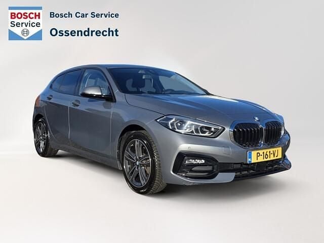 Occasion BMW 118 Sport Line 136 PK (100 kW) 2022 Grijs Hatchback