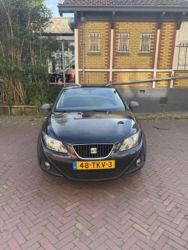 Gebruikt 2012 Seat Ibiza Sedan | € 2.499 (Super prijs) - Afbeelding 1/4