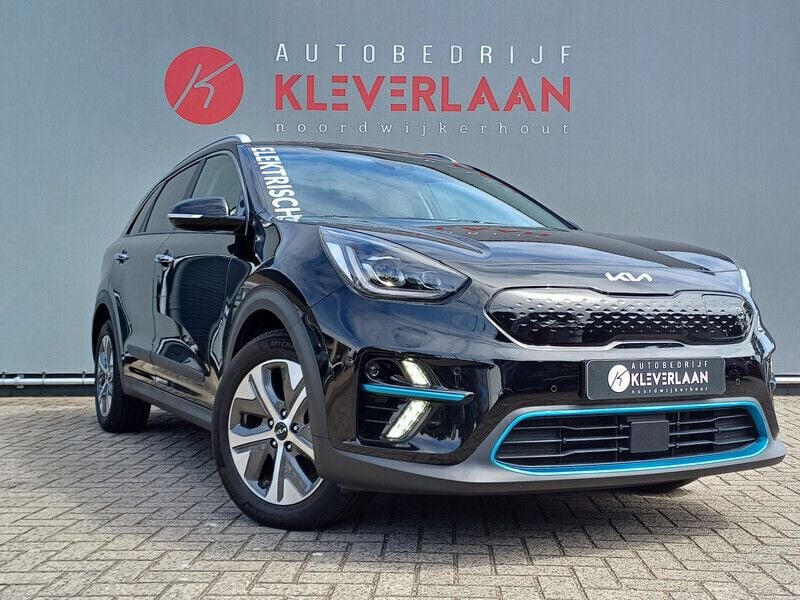 Zwart Gebruikt 2021 Kia e-Niro SUV | € 25.950 (Eerlijke prijs) - Afbeelding 1/4