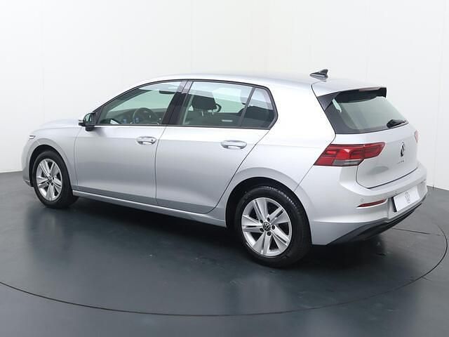Occasion VW Golf VIII Life 110 PK (80 kW) 2023 Grijs Hatchback