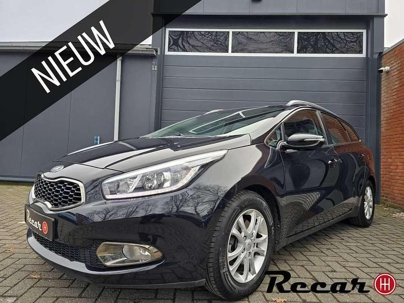 Zwart Occasion 2013 Kia Ceed Sportswagon Stationwagen | € 6.995 (Eerlijke prijs) - Afbeelding 1/4