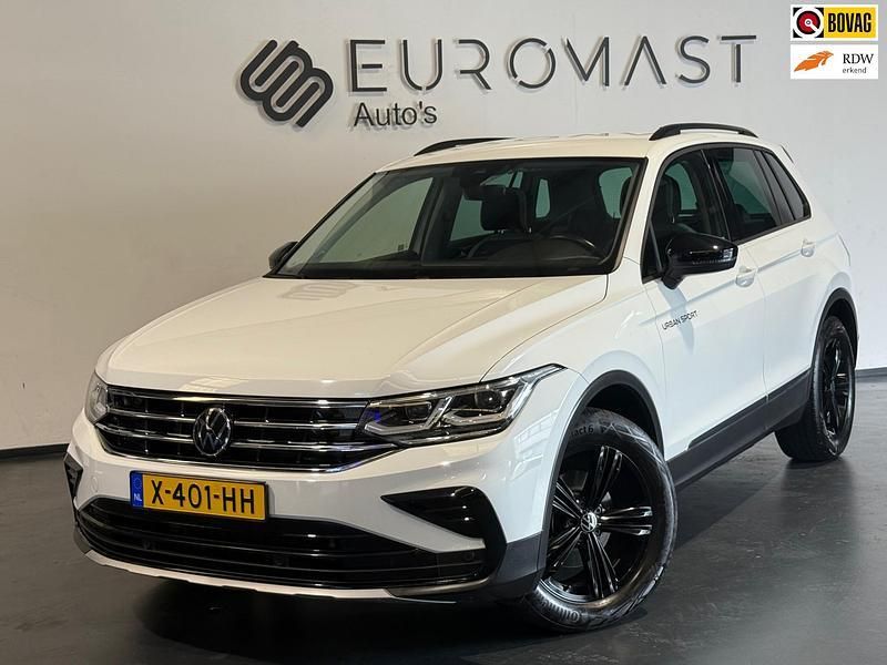Wit Gebruikt 2022 VW Tiguan Business SUV | € 31.450 (Super prijs) - Afbeelding 1/4