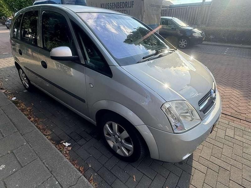 Gebruikt 2005 Opel Meriva MPV | € 1.350 (Goede deal) - Afbeelding 1/4