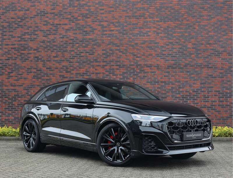 Zwart Gebruikt 2024 Audi Q8 SUV | € 104.950 - Afbeelding 1/4
