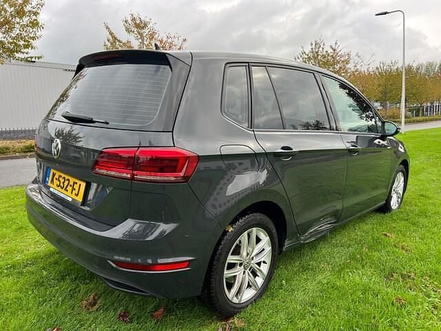 Occasion VW Golf Sportsvan Trendline 86 PK (63 kW) 2018 Grijs MPV