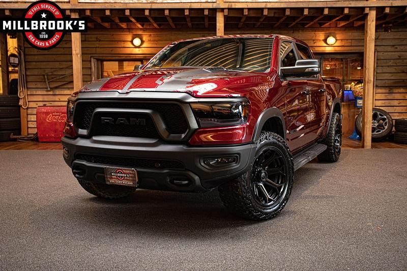 Occasion Dodge Ram 402 PK (295 kW) 2024 Rood (metallic) Pickup