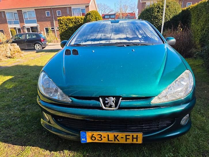 Occasion Peugeot 206 CC Roland Garros 108 PK (79 kW) 2003 Cabriolet