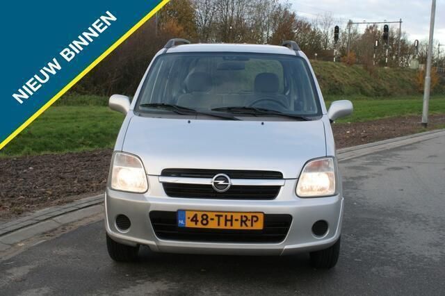 Grijs Gebruikt 2006 Opel Agila Hatchback | € 1.949 (Eerlijke prijs) - Afbeelding 1/4