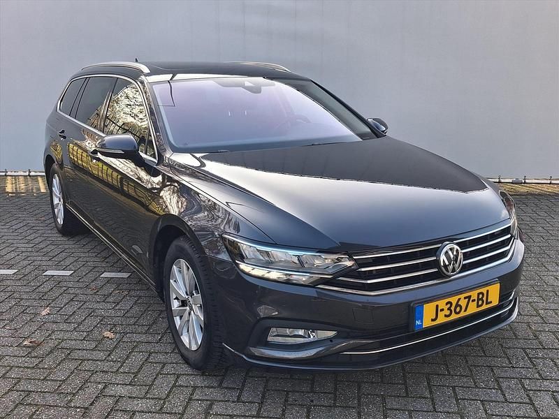 Occasion VW Passat Comfortline 150 PK (110 kW) 2020 Grijs Stationwagen