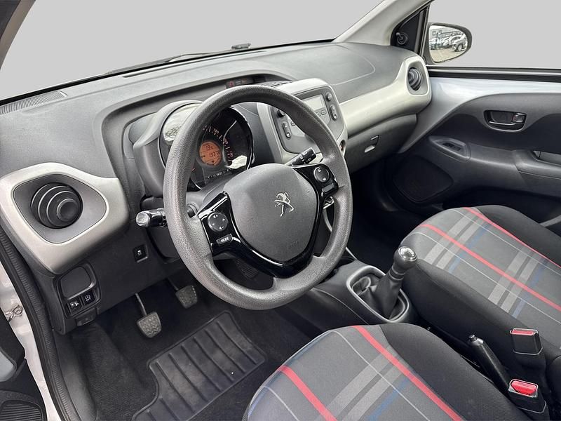 Occasion Peugeot 108 Active 69 PK (50 kW) 2015 Grijs Hatchback