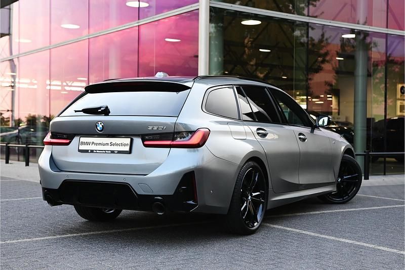 Occasion BMW 330 M Sport 245 PK (180 kW) 2024 Grijs Stationwagen