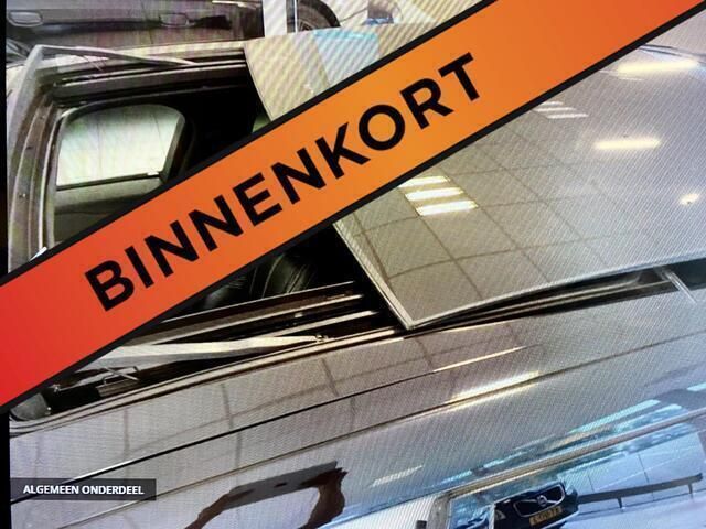 Occasion Land Rover Range Rover Velar R-Dynamic 241 PK (177 kW) 2017 Wit, metallic lak SUV