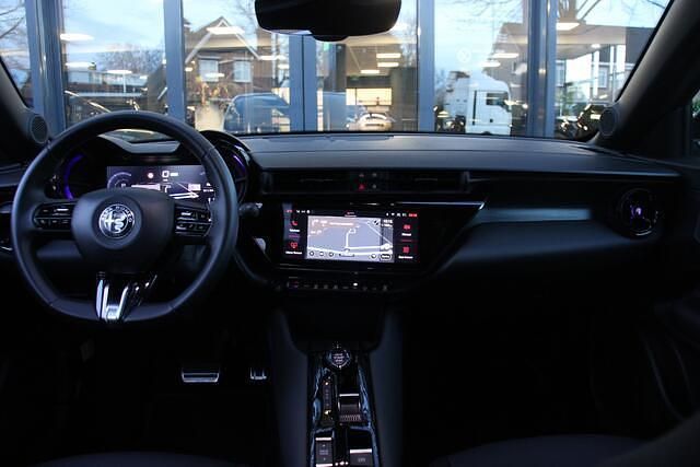 Occasion Alfa Romeo Junior Edizione Speciale 114 kW (156 PK) 2024 Blauw SUV