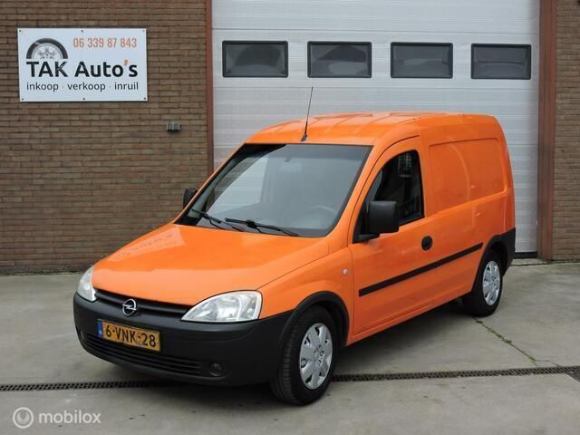 Overige Gebruikt 2011 Opel Combo MPV | € 1.699 (Eerlijke prijs) - Afbeelding 1/4