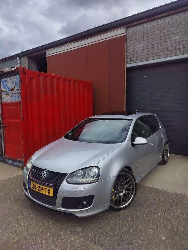 Grijs Gebruikt 2007 VW Golf V Edition Stationwagen | € 7.999 (Iets duurder) - Afbeelding 1/4