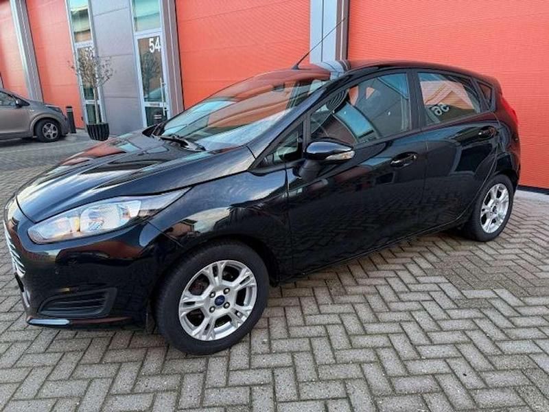 Occasion Ford Fiesta Titanium 101 PK (74 kW) 2013 Zwart Hatchback